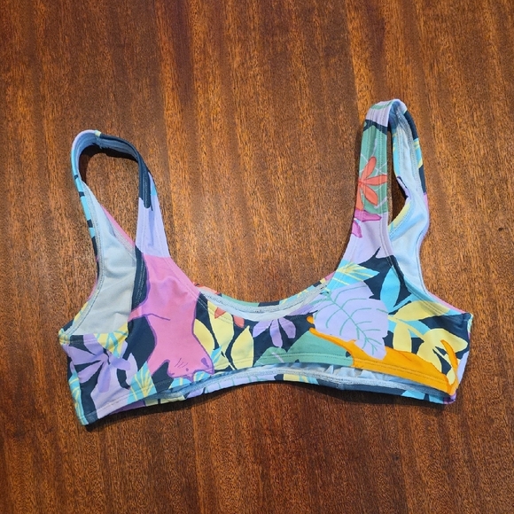 Cupshe Multicolor Tropical Bikini Top - Picture 2 of 2